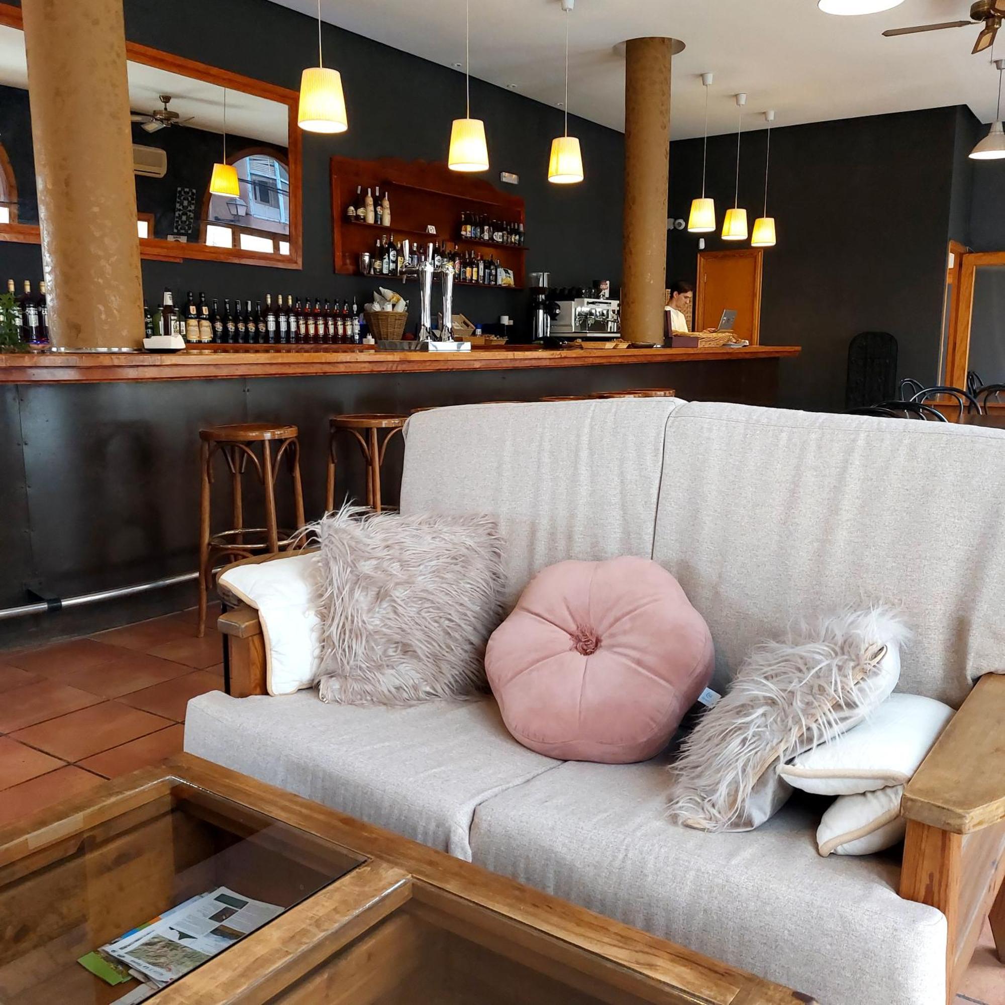 Hostal Tastavins Пеньярроия-де-Таставинс Экстерьер фото