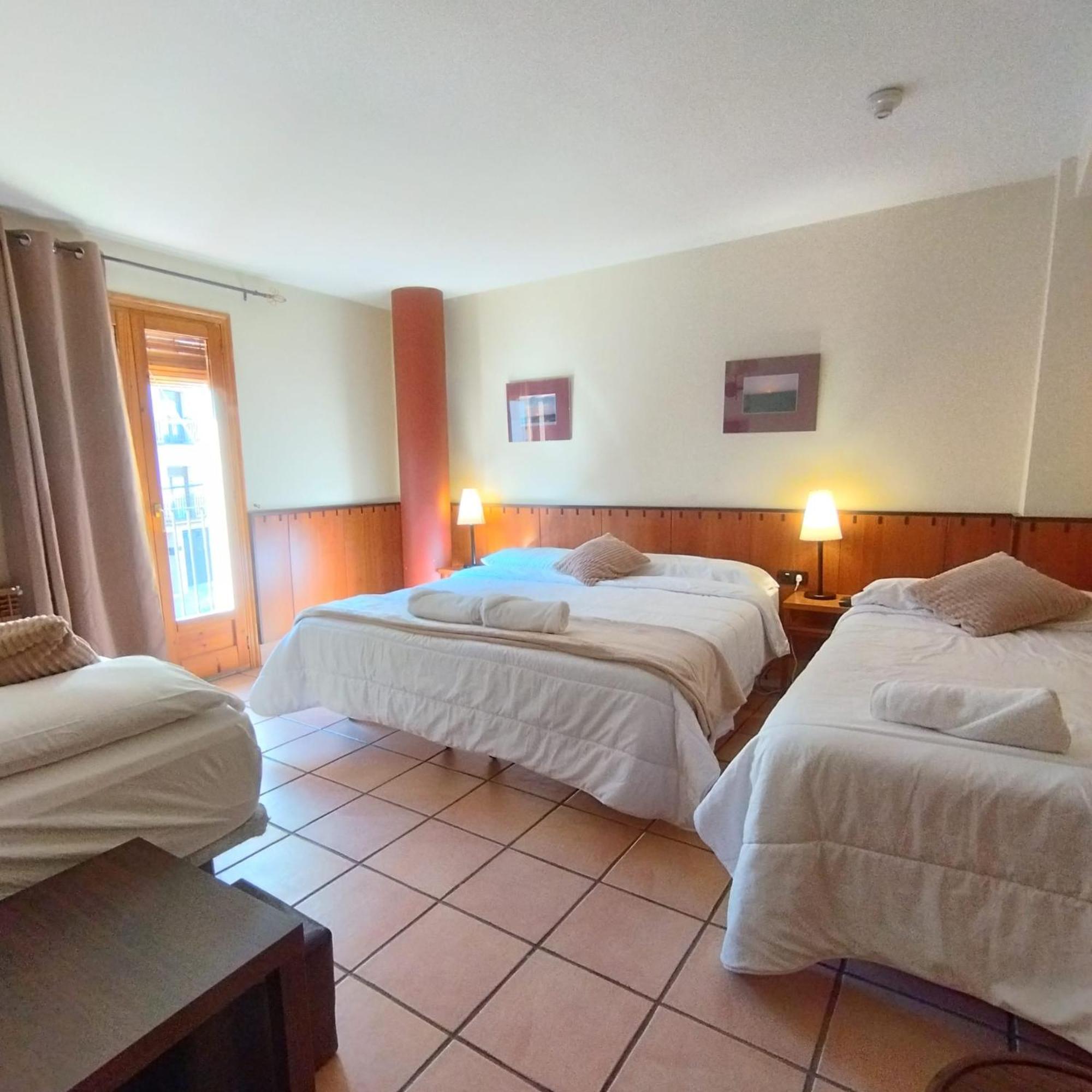 Hostal Tastavins Пеньярроия-де-Таставинс Экстерьер фото