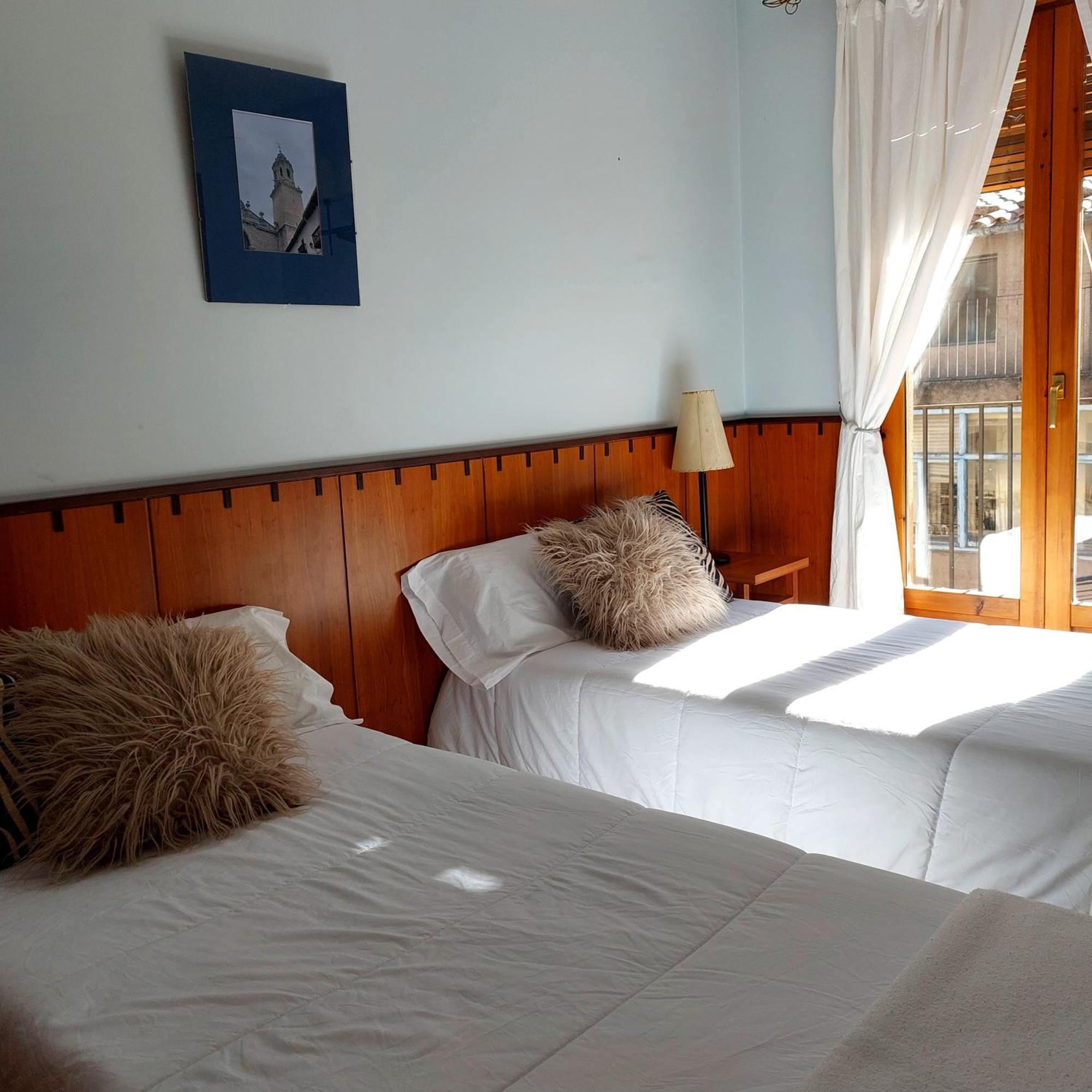 Hostal Tastavins Пеньярроия-де-Таставинс Номер фото
