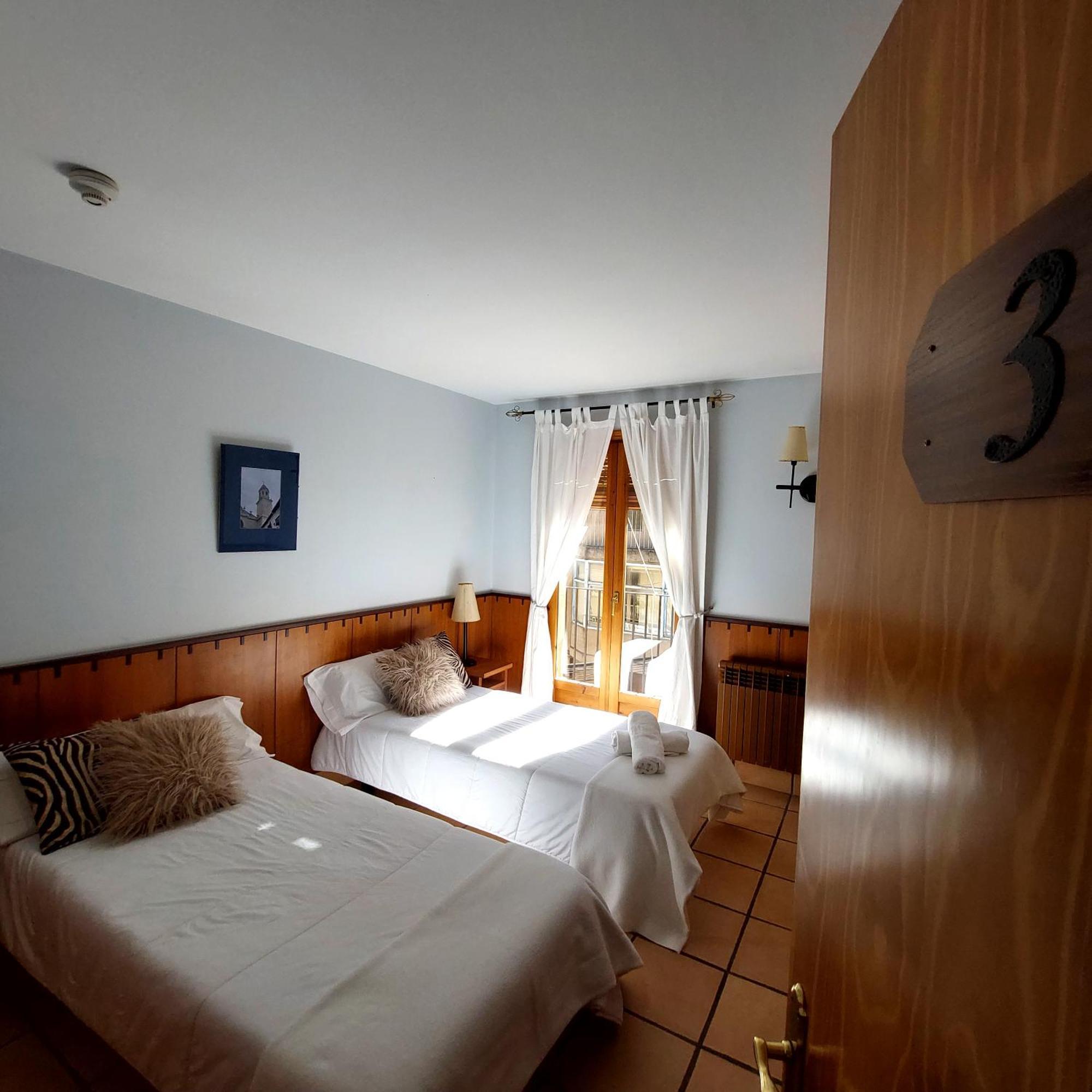 Hostal Tastavins Пеньярроия-де-Таставинс Номер фото